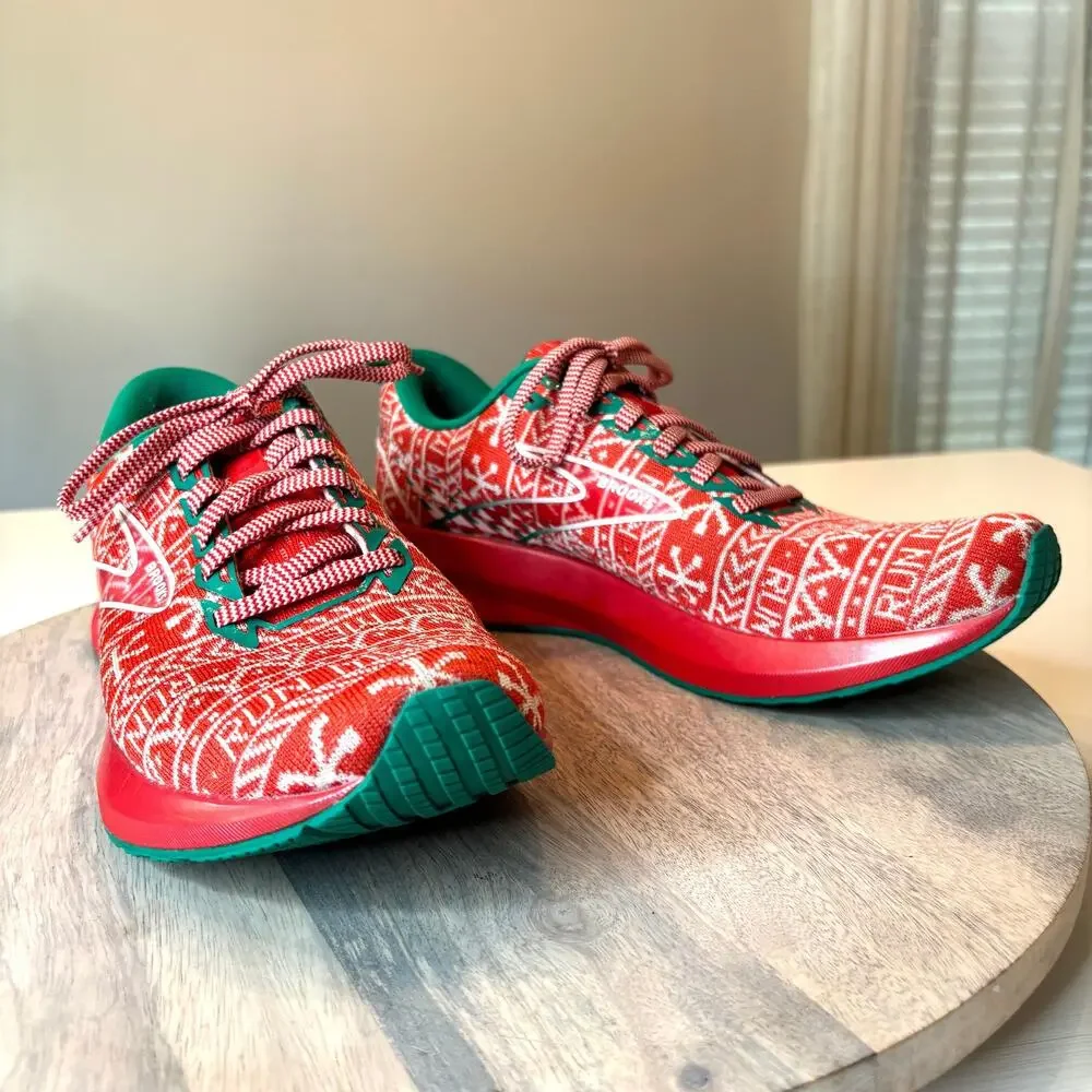 Brooks Levitate 5 Run Merry Men's 11 Christmas Running Shoes Red Green Holiday